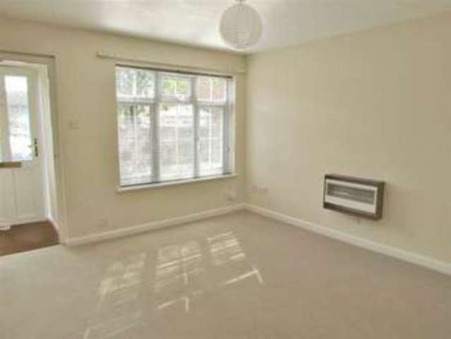  Image of 1 Bedroom Flat  To Rent at Abingdon, OX14 3XW