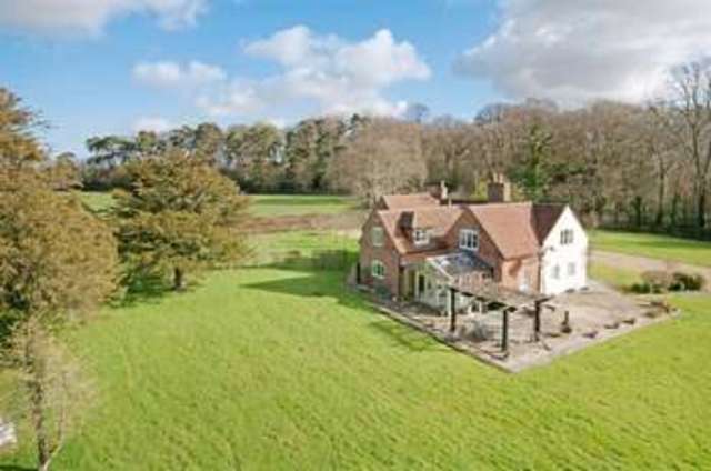  Image of 5 Bedroom Detached  For Sale at Hampshire Worlds End Waterlooville, PO7 4QA