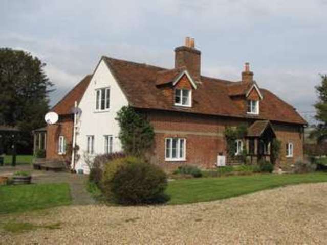  Image of 5 Bedroom Detached  For Sale at Hampshire Worlds End Waterlooville, PO7 4QA