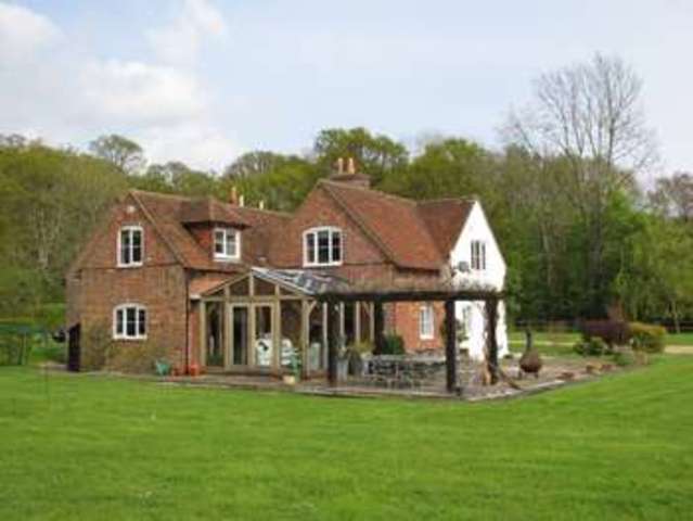  Image of 5 Bedroom Detached  For Sale at Hampshire Worlds End Waterlooville, PO7 4QA