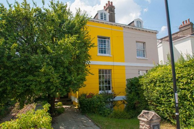  Image of 5 Bedroom Semi-Detached  For Sale at Hampton Park  Bristol, BS6 6LQ