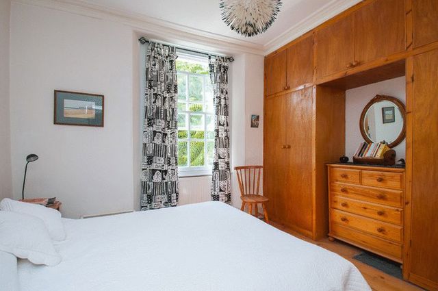  Image of 5 Bedroom Semi-Detached  For Sale at Hampton Park  Bristol, BS6 6LQ