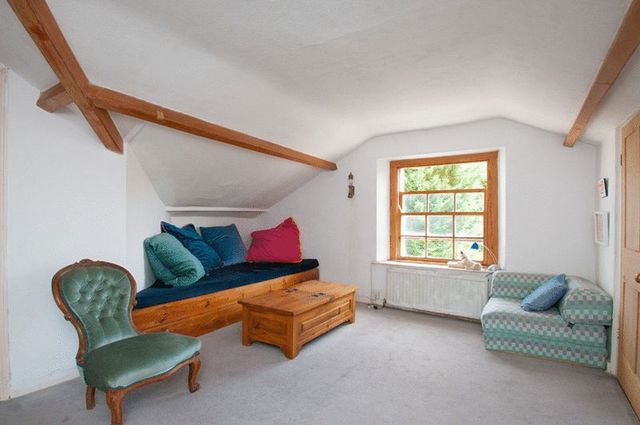  Image of 5 Bedroom Semi-Detached  For Sale at Hampton Park  Bristol, BS6 6LQ