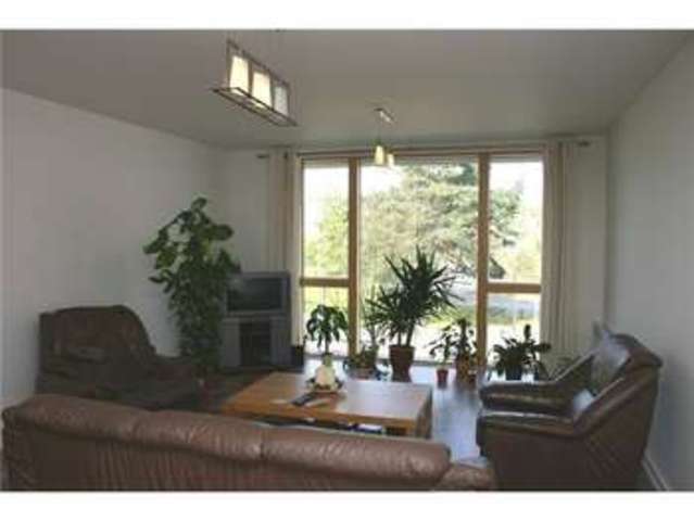  Image of 2 Bedroom Flat  For Sale at Harbour Road Portishead BRISTOL, BS20 7JW