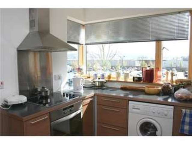  Image of 2 Bedroom Flat  For Sale at Harbour Road Portishead BRISTOL, BS20 7JW