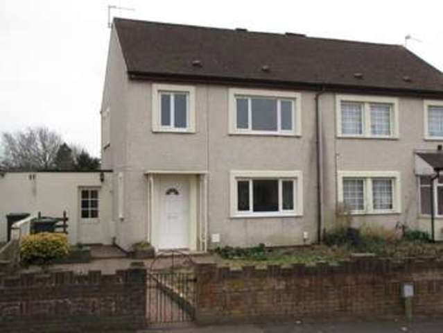  Image of 3 Bedroom Semi-Detached  For Sale at Leigh Park Havant Hampshire, PO9 3BX