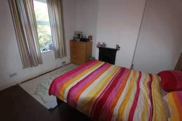  Image of 2 Bedroom Terraced  For Sale at Hawthorne Street  Leicester, LE3 9FQ