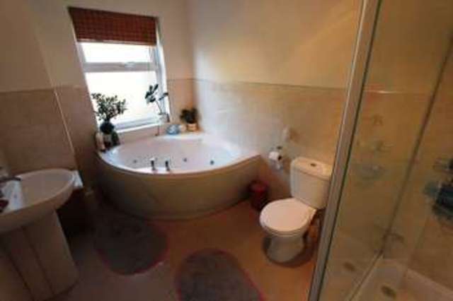  Image of 2 Bedroom Terraced  For Sale at Hawthorne Street  Leicester, LE3 9FQ
