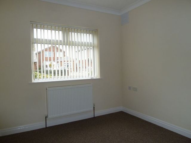  Image of 2 Bedroom Bungalow  To Rent at Hesketh Lane Tarleton Tarleton, PR4 6UB
