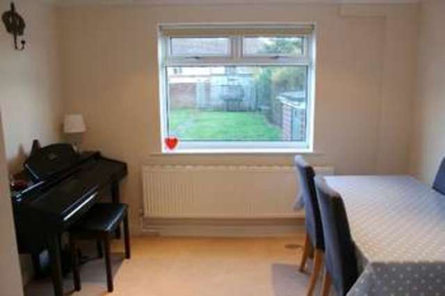  Image of 3 Bedroom Semi-Detached  For Sale at Hickings Lane  Stapleford, NG9 8PJ