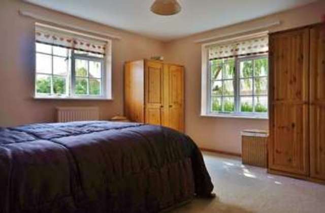  Image of 4 Bedroom Detached  For Sale at Sutton Courtenay  Abingdon, OX14 4AT