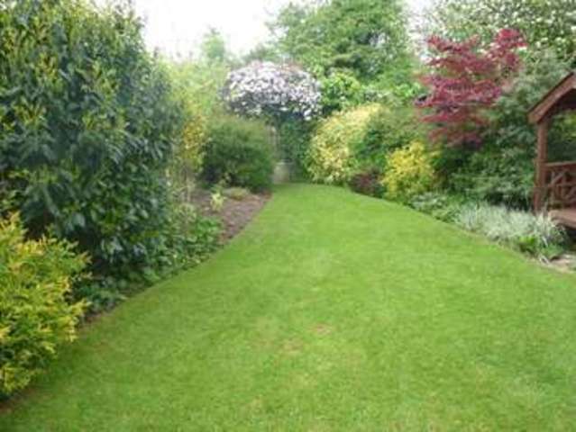 Image of 4 Bedroom Detached  For Sale at Castle Donington Castle Donington Derbyshire, DE74 2SR