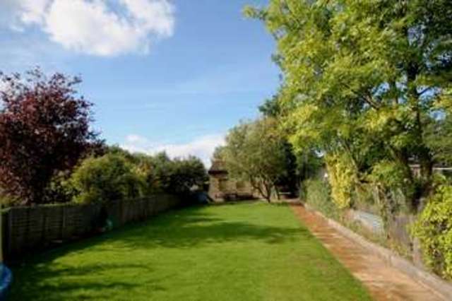  Image of 4 Bedroom Semi-Detached  For Sale at Beckenham Kent Beckenham, BR3 1JY