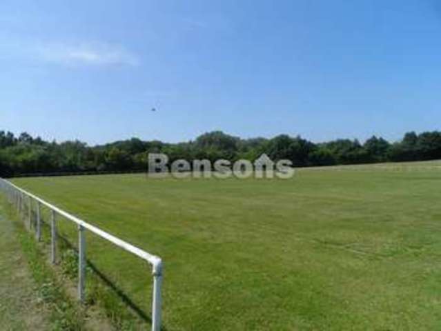  Image of 3 Bedroom Semi-Detached  To Rent at Kew Gardens Priorslee Telford, TF2 9SY