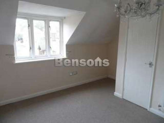  Image of 3 Bedroom Semi-Detached  To Rent at Kew Gardens Priorslee Telford, TF2 9SY