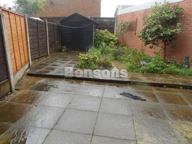  Image of 1 Bedroom Semi-Detached  To Rent at Langley Crescent Dawley Telford, TF4 3QT