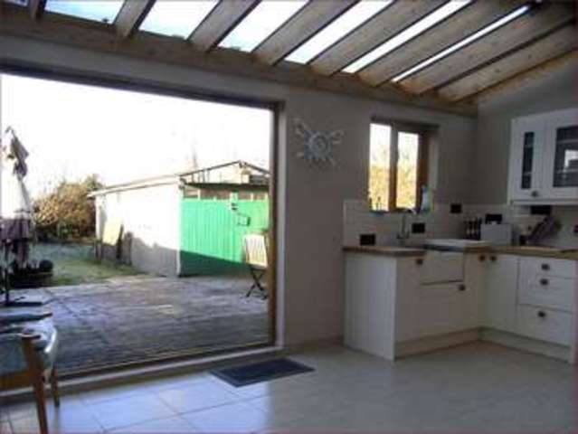  Image of 3 Bedroom Semi-Detached  For Sale at Leeside  Barnet, EN5 2PG