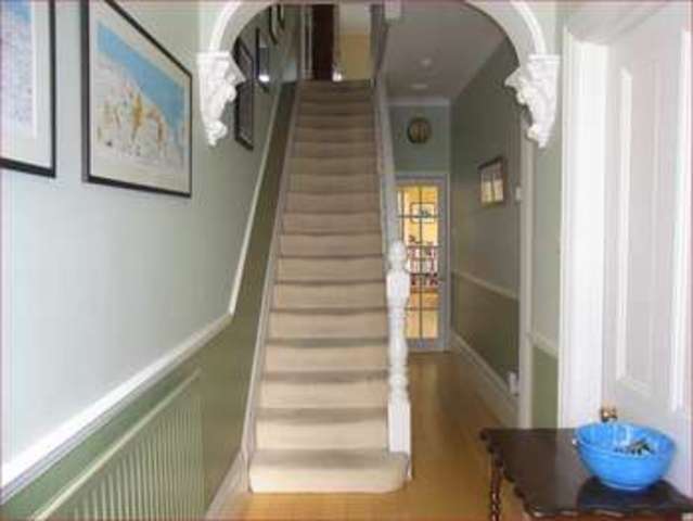  Image of 4 Bedroom Property  For Sale at Margaret Road  NEW BARNET, EN4 9RA