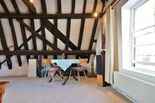  Image of 2 Bedroom Apartment  For Sale at Abingdon, OX14 3HG
