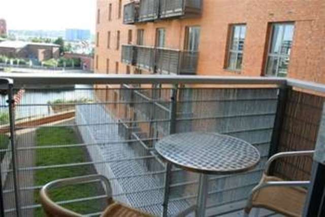  Image of 2 Bedroom Flat  To Rent at Leeds, LS9 8BA