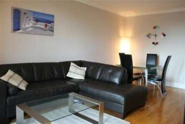  Image of 2 Bedroom Flat  To Rent at Leeds, LS9 8BA
