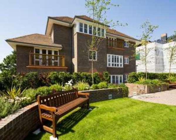  Image of 2 Bedroom Apartment  For Sale at Mill Hill London Mill Hill, NW7 4DR