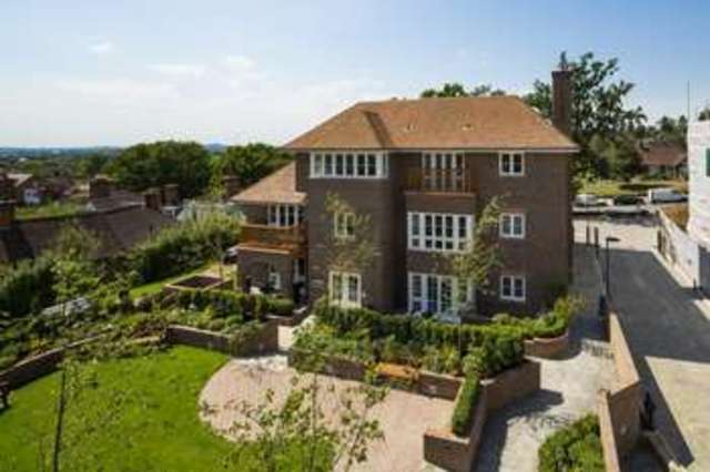  Image of 2 Bedroom Apartment  For Sale at Mill Hill London Mill Hill, NW7 4DR