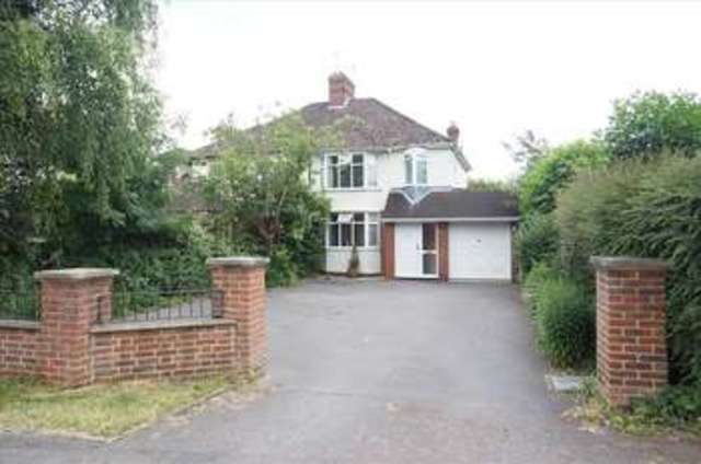  Image of 3 Bedroom Semi-Detached  For Sale at Abingdon, OX14 2EE