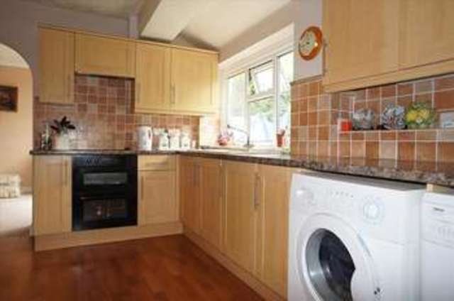  Image of 3 Bedroom Semi-Detached  For Sale at Abingdon, OX14 2EE