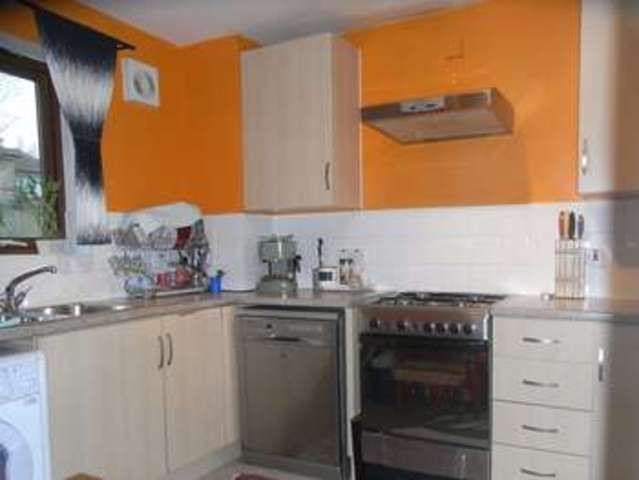  Image of 2 Bedroom Property  For Sale at Pellow Close  BARNET, EN5 2UP