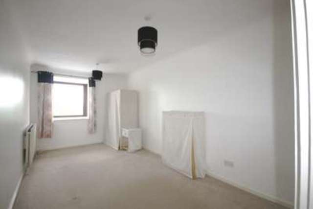  Image of 1 Bedroom Flat  For Sale at Beckenham Kent Beckenham, BR3 6PP