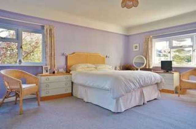  Image of 4 Bedroom Detached  For Sale at Abingdon, OX14 2BB
