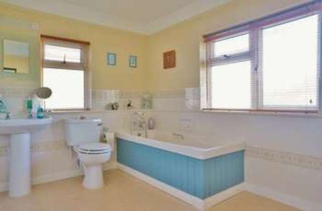  Image of 4 Bedroom Detached  For Sale at Abingdon, OX14 2BB