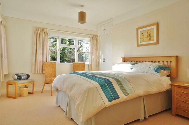  Image of 4 Bedroom Detached  For Sale at Abingdon, OX14 2BB