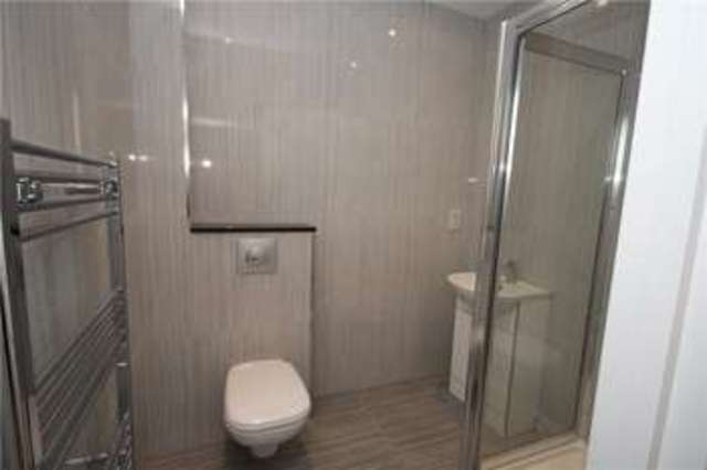  Image of 4 Bedroom Terraced  For Sale at Northolt  Northolt, UB5 5TS