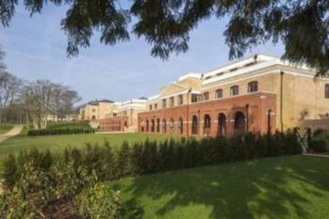  Image of 2 Bedroom Apartment  For Sale at The Common Stanmore Stanmore, HA7 3HT
