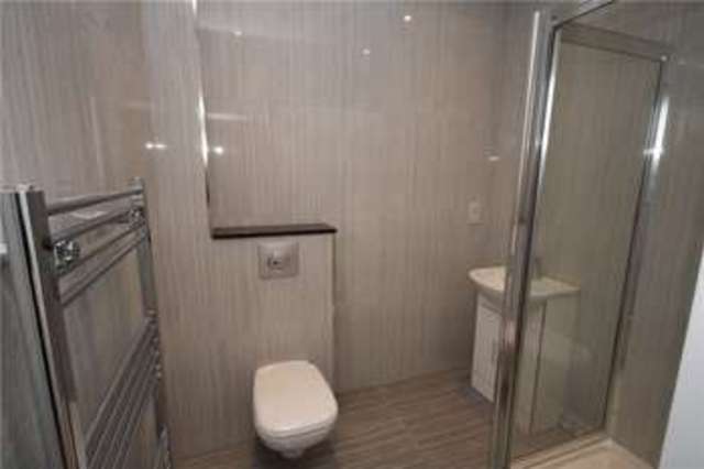  Image of 3 Bedroom Terraced  For Sale at Northolt  Northolt, UB5 5TS