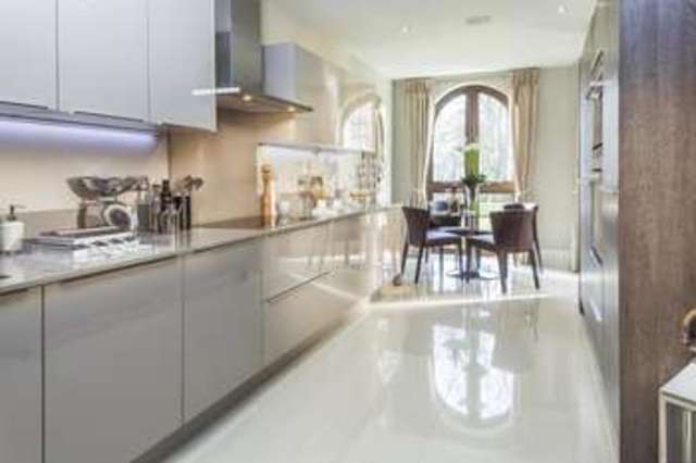  Image of 2 Bedroom Apartment  For Sale at The Common Stanmore Stanmore, HA7 3HT