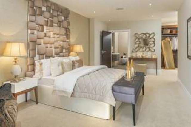  Image of 2 Bedroom Apartment  For Sale at The Common Stanmore Stanmore, HA7 3HT