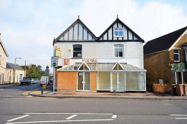  Image of Property  For Sale at Cheam Common Road  Worcester Park, KT4 8QW