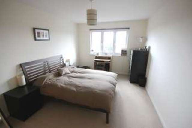  Image of 2 Bedroom Flat  To Rent at Beckenham Kent Beckenham, BR3 1HS
