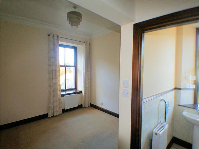  Image of 1 Bedroom Flat  To Rent at West End Dundee Dundee, DD2 1QJ