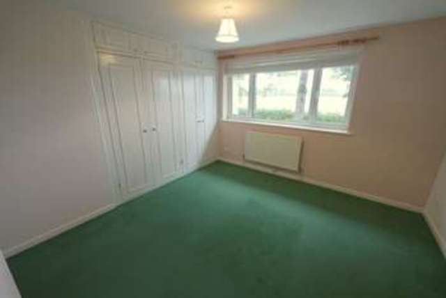  Image of 5 Bedroom Detached  To Rent at 39 New Road  Shillingford, OX10 7ED