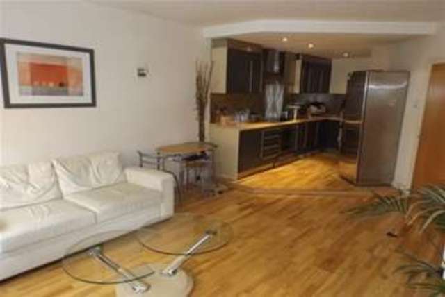  Image of 2 Bedroom Flat  To Rent at Leeds, LS1 5PQ