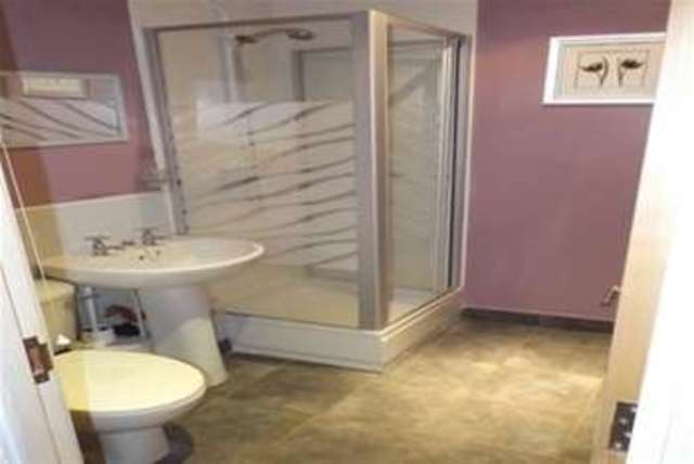  Image of 2 Bedroom Flat  To Rent at Leeds, LS1 5PQ