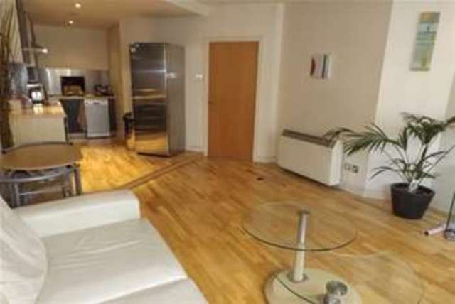  Image of 2 Bedroom Flat  To Rent at Leeds, LS1 5PQ