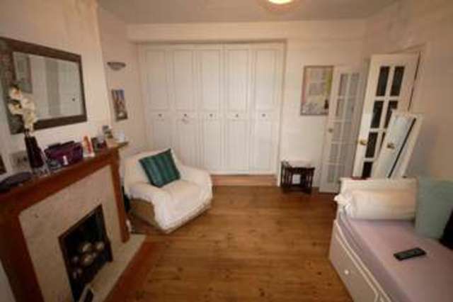  Image of Flat  For Sale at Beckenham Kent Beckenham, BR3 1SP