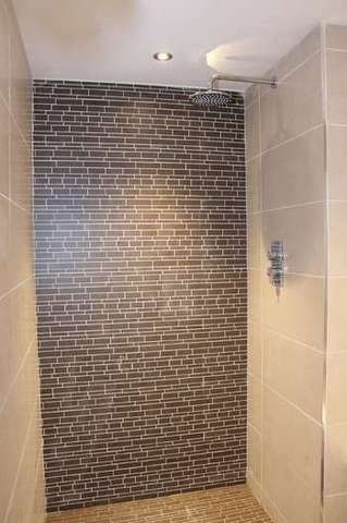  Image of 2 Bedroom Flat  For Sale at Southsea Hampshire, PO4 0RW