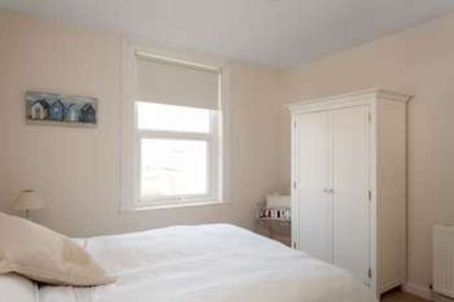  Image of 5 Bedroom Terraced  For Sale at Southsea Hampshire, PO4 0QU