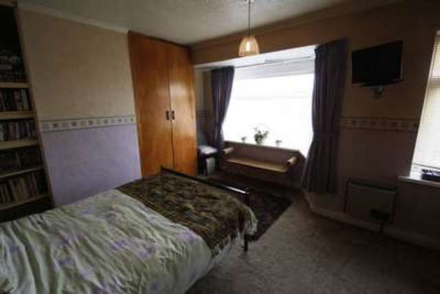  Image of 2 Bedroom Detached  For Sale at Spring Hall Gardens  Halifax, HX2 0BT